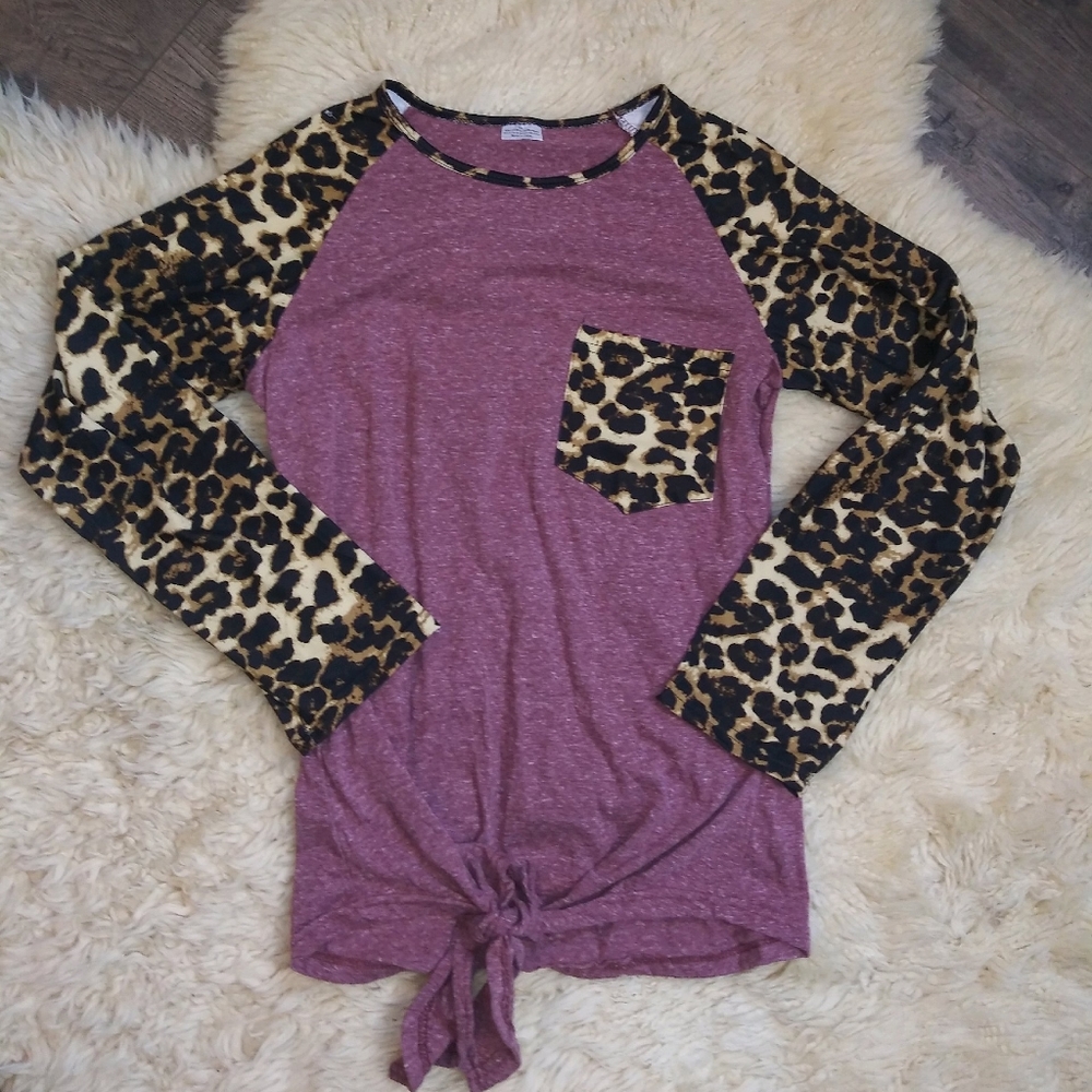 Mauve Leopard Sleeve Woman's Crew with Tie